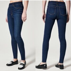 Spanx Ankle Skinny Jeans, Midnight 
Size Small